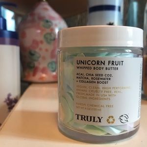 *UNUSED* Truly beauty unicorn🦄 body butter✨